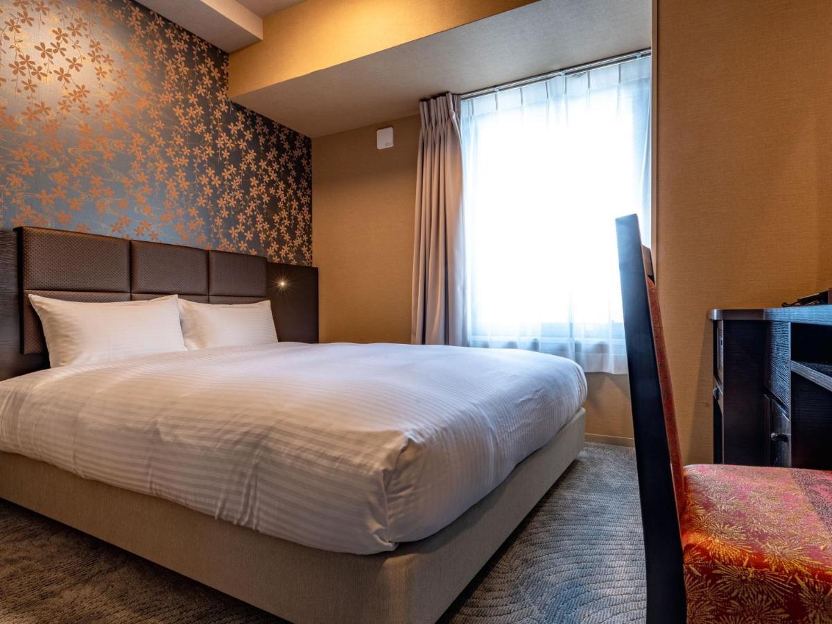 Hotel Wbf Shin-Osaka Skytower מראה חיצוני תמונה